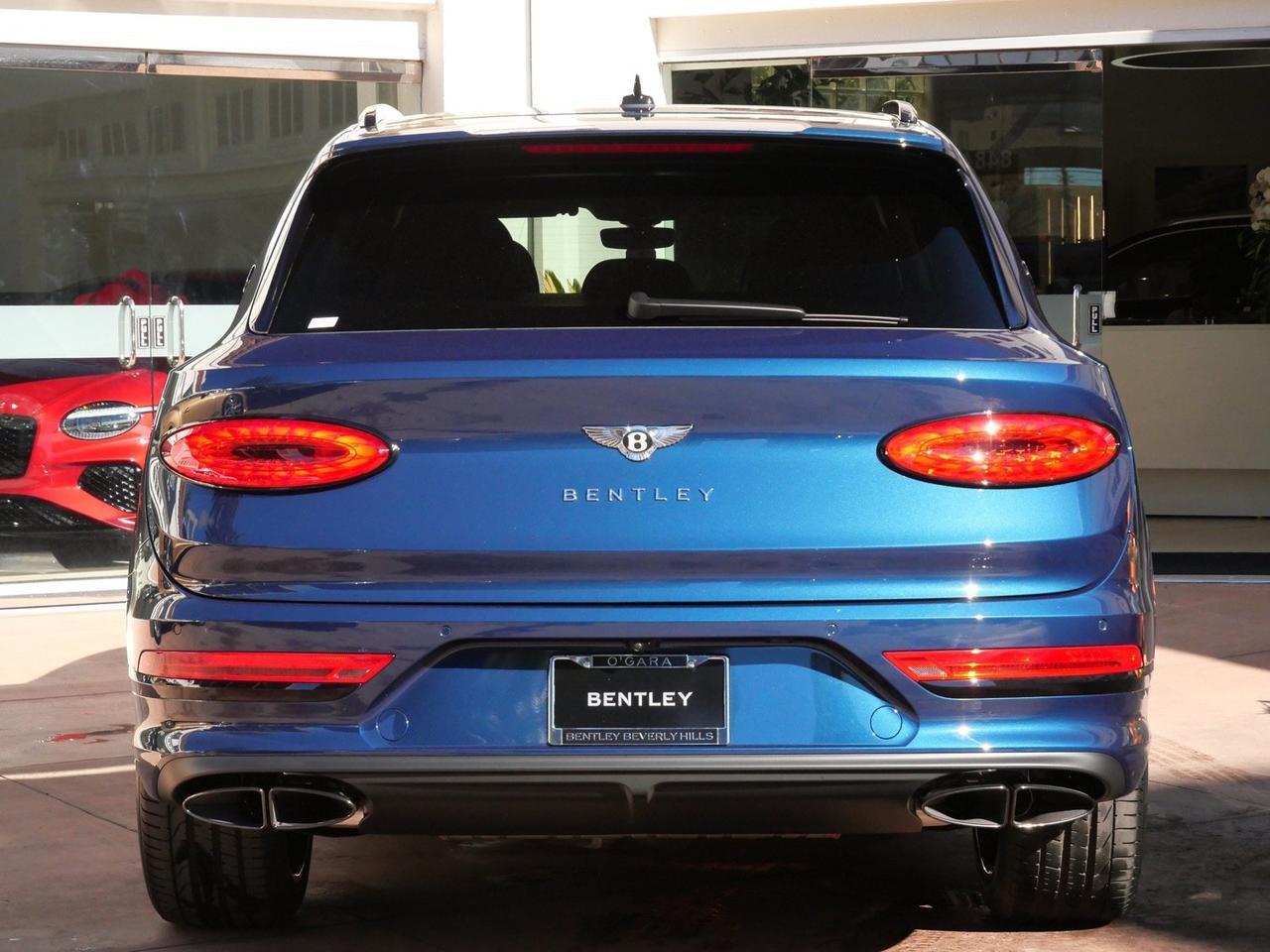 2025 Bentley Bentayga EWB Lawrence KS