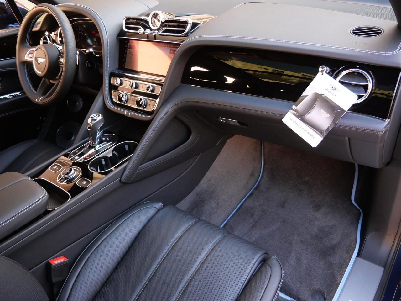 2025 Bentley Bentayga EWB Lawrence KS