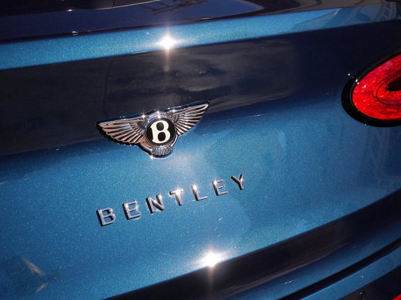 2025 Bentley Bentayga EWB Lawrence KS