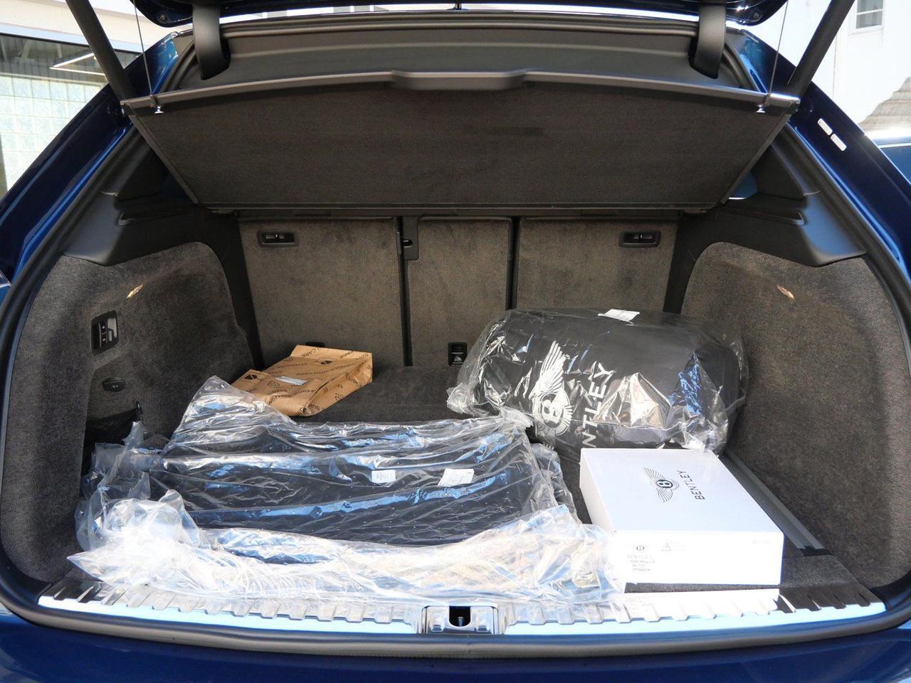 2025 Bentley Bentayga EWB Lawrence KS