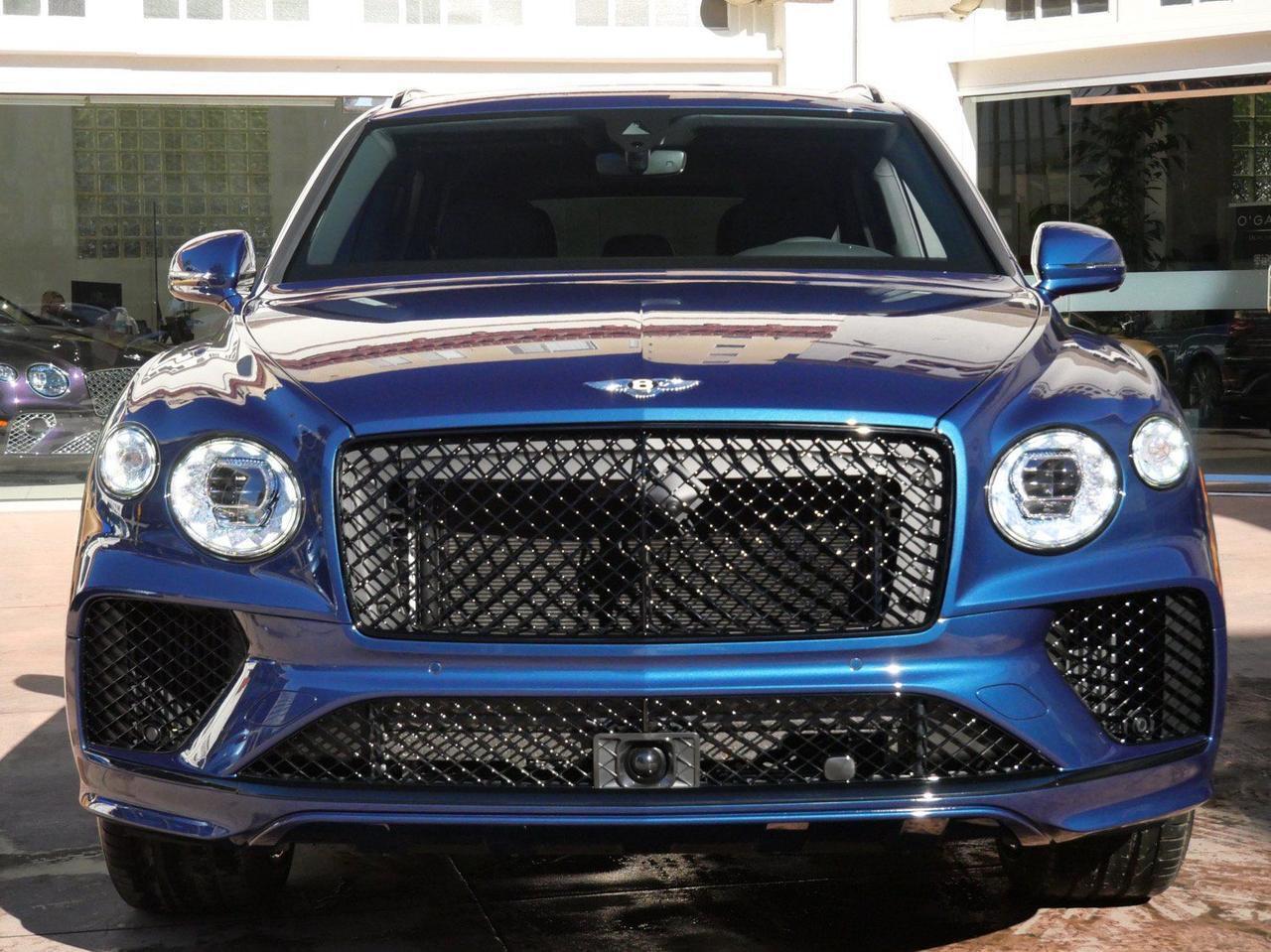 2025 Bentley Bentayga EWB Lawrence KS
