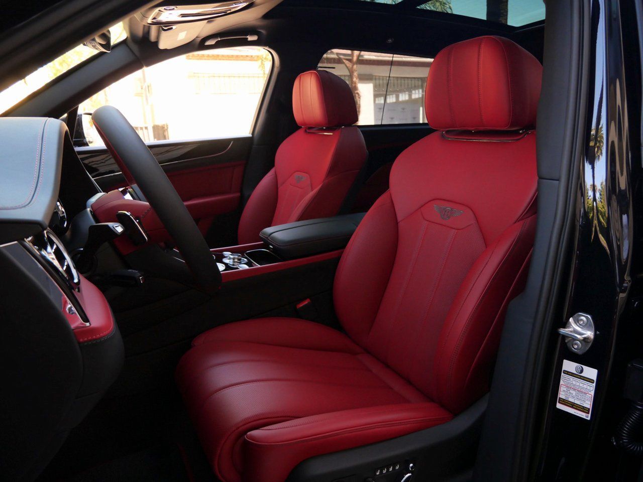 2025 Bentley Bentayga EWB Lawrence KS