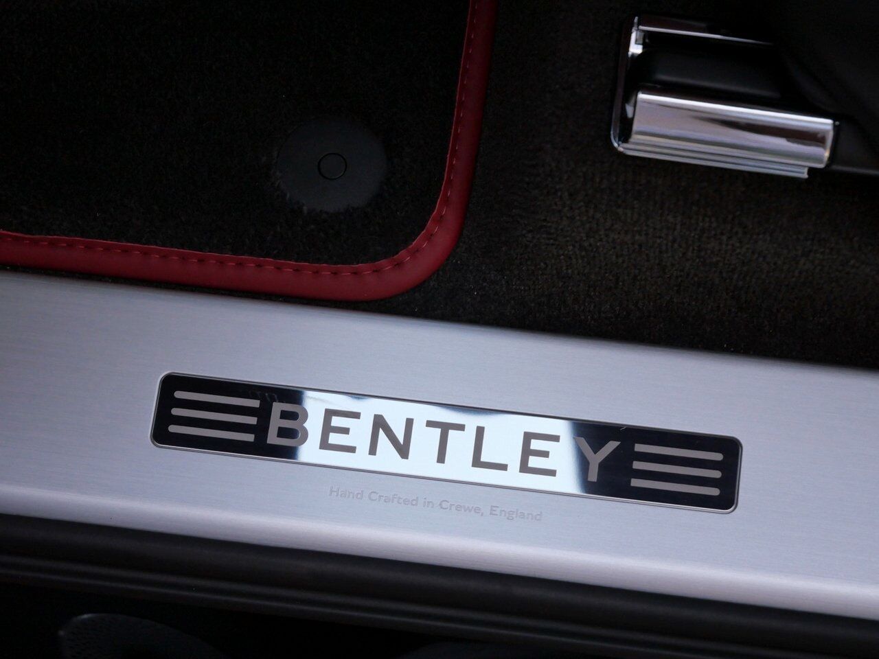 2025 Bentley Bentayga EWB Lawrence KS
