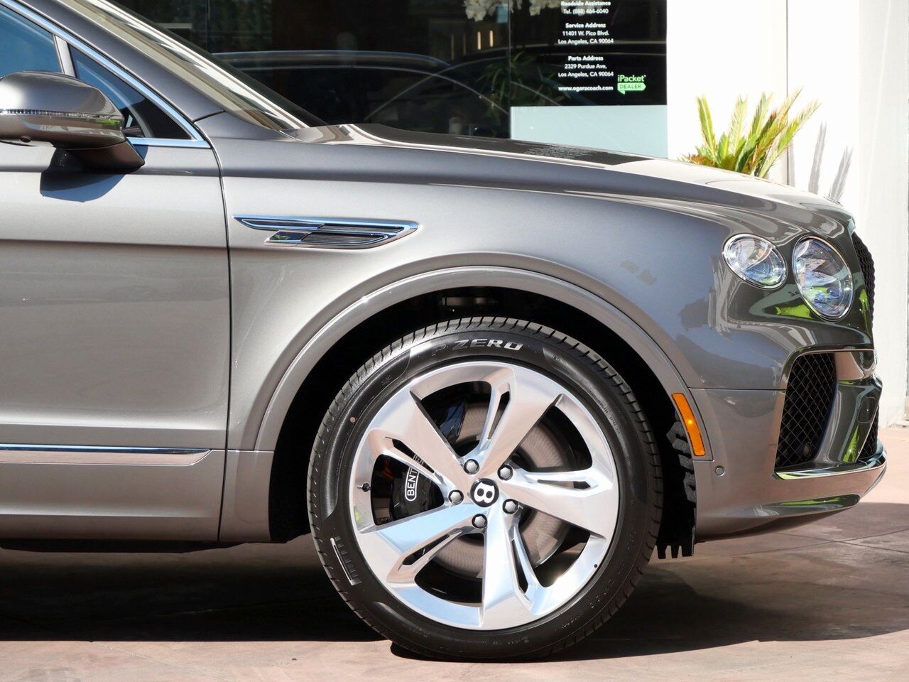 2025 Bentley Bentayga EWB Lawrence KS