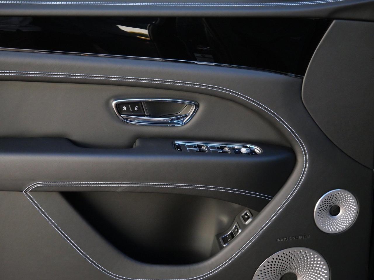 2025 Bentley Bentayga EWB Lawrence KS