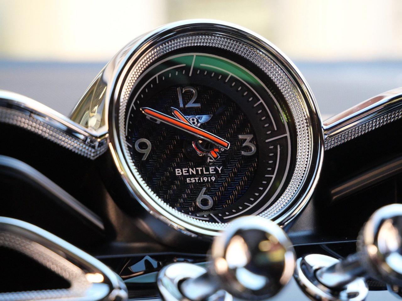 2025 Bentley Bentayga EWB Lawrence KS