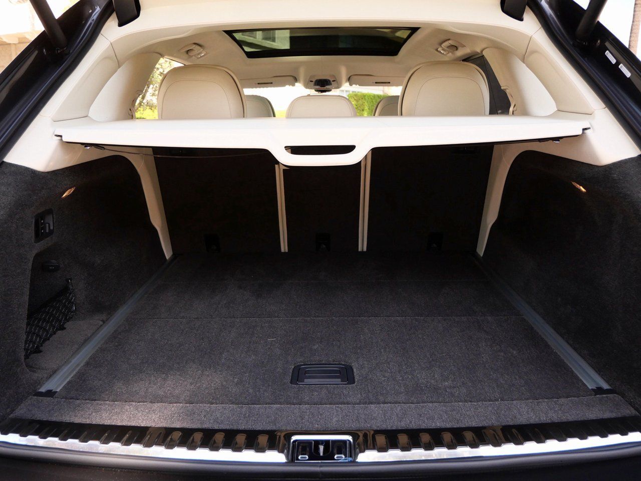 2025 Bentley Bentayga EWB Lawrence KS