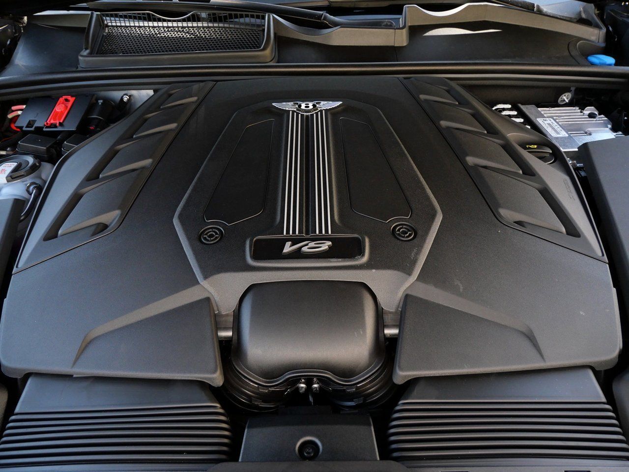 2025 Bentley Bentayga EWB Lawrence KS