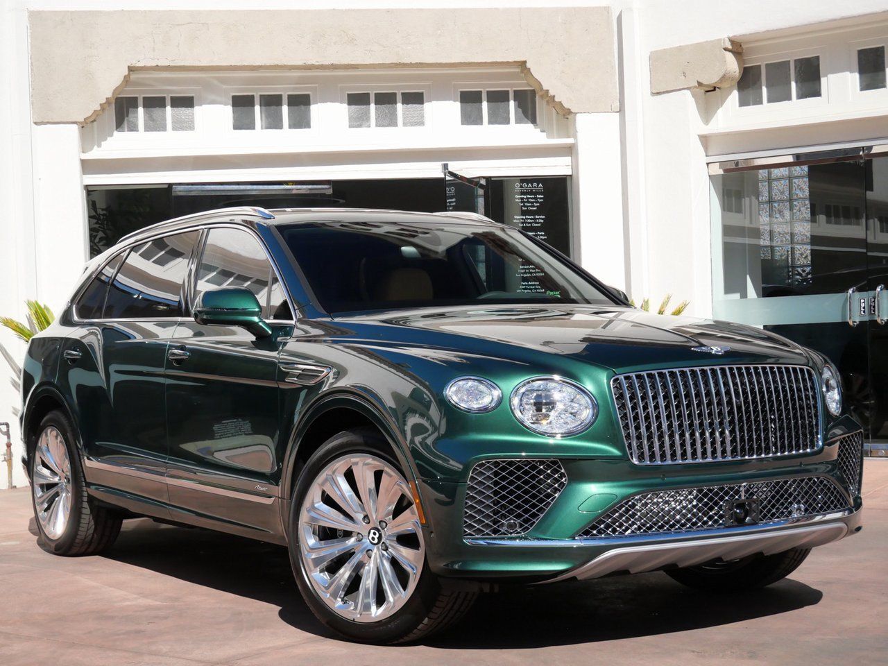 2025 Bentley Bentayga EWB Azure