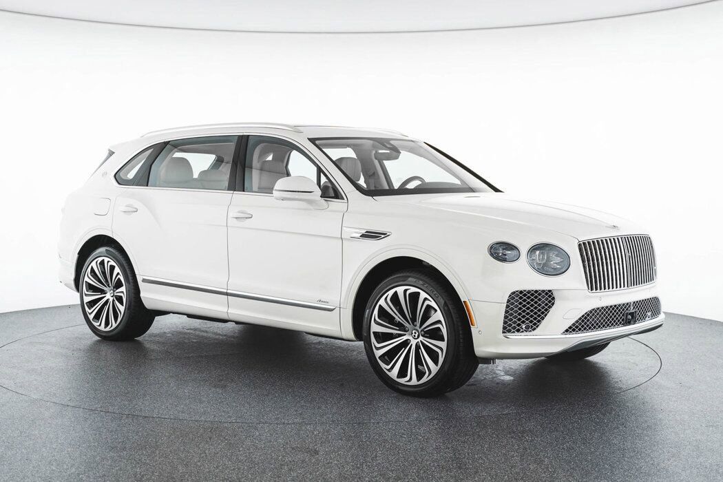 2025 Bentley Bentayga Azure's photo