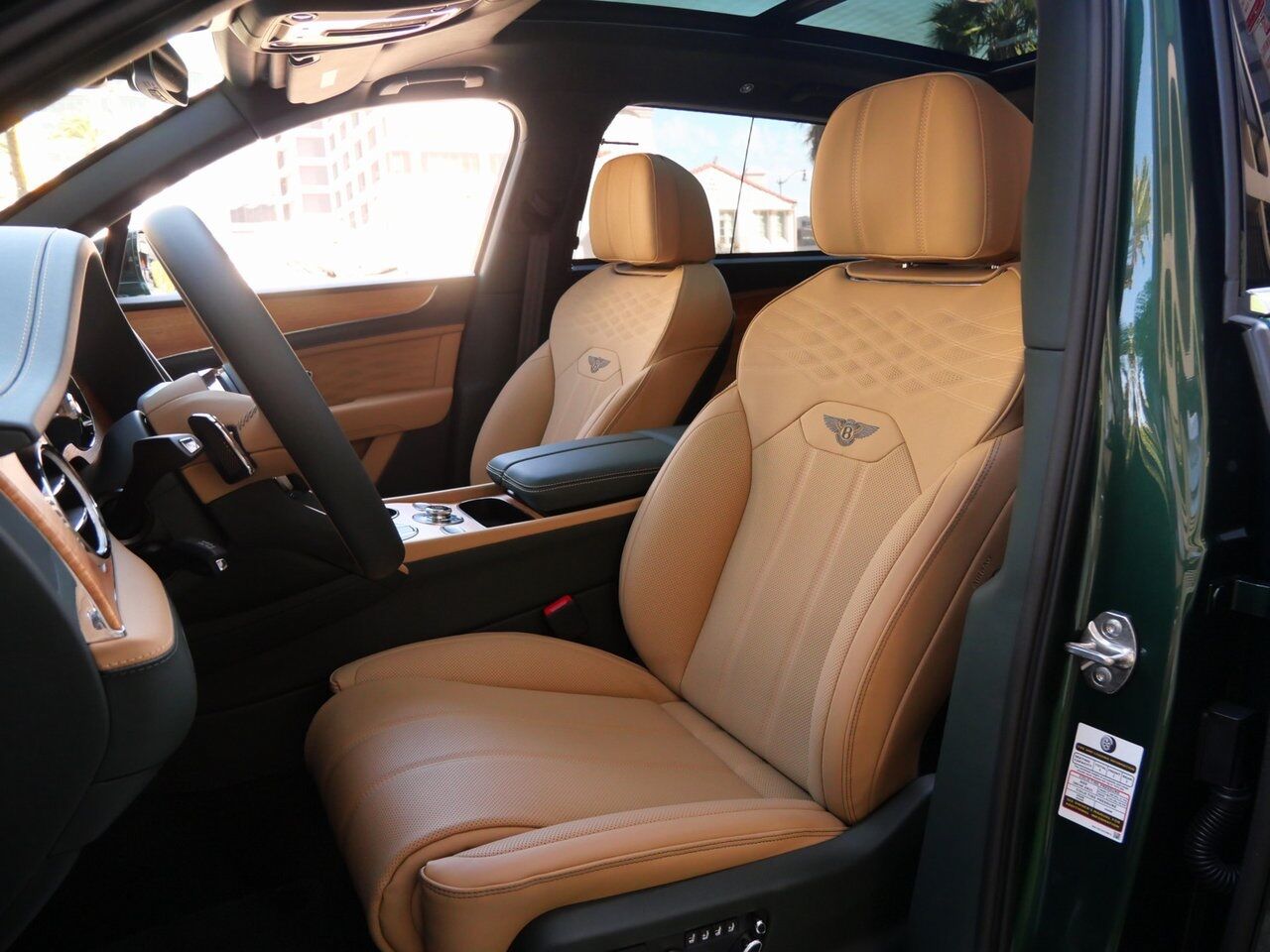 2025 Bentley Bentayga EWB Azure