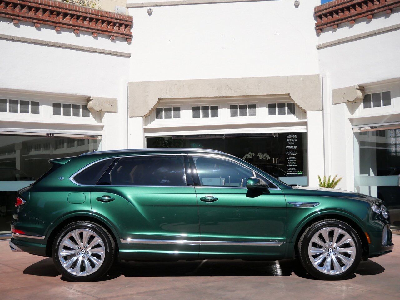 2025 Bentley Bentayga EWB Azure Lawrence KS