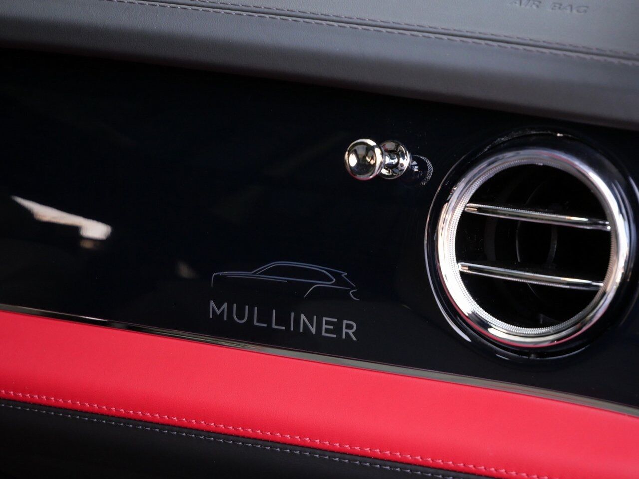 2025 Bentley Bentayga EWB Mulliner Lawrence KS