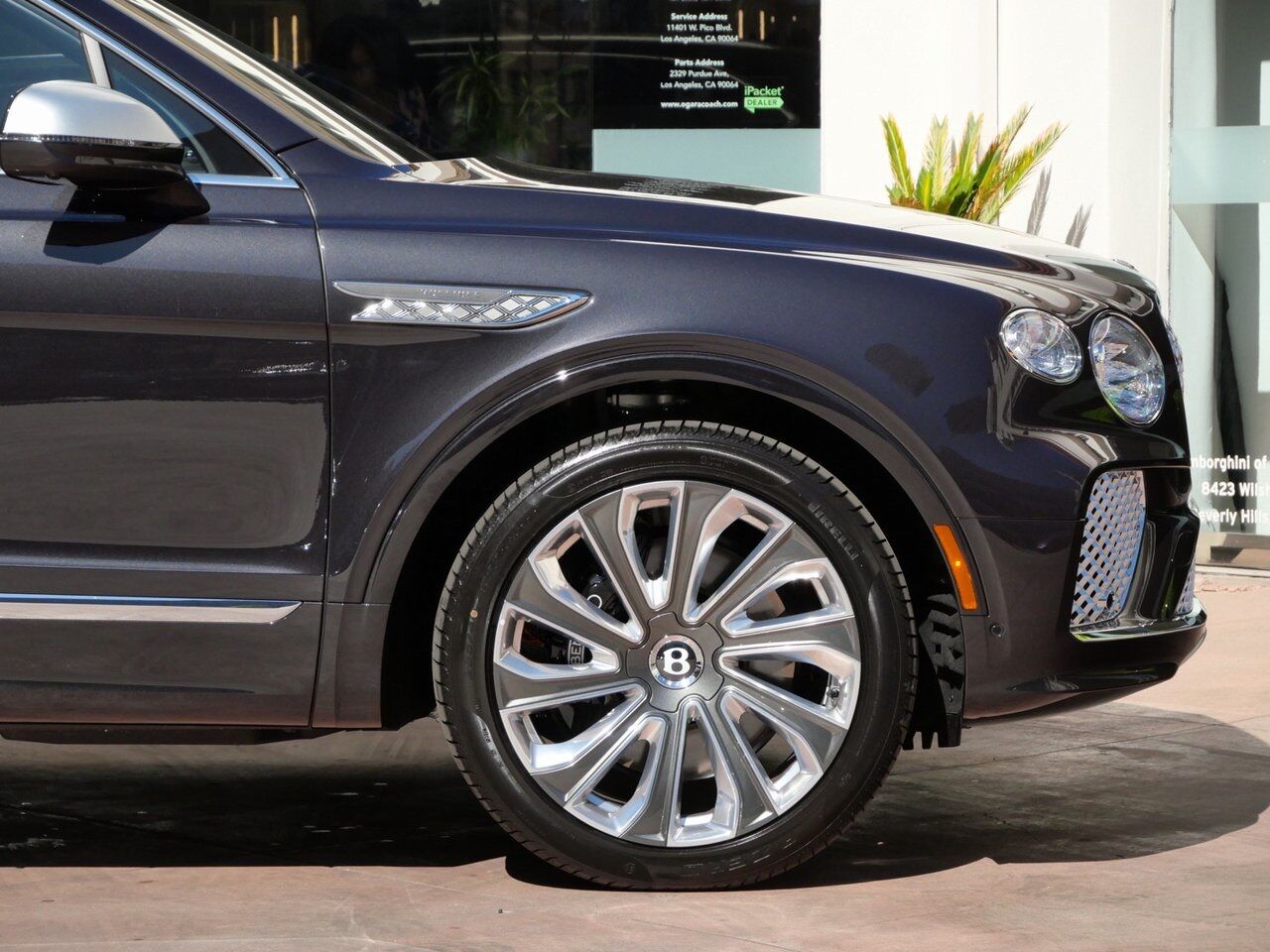 2025 Bentley Bentayga EWB Mulliner Lawrence KS