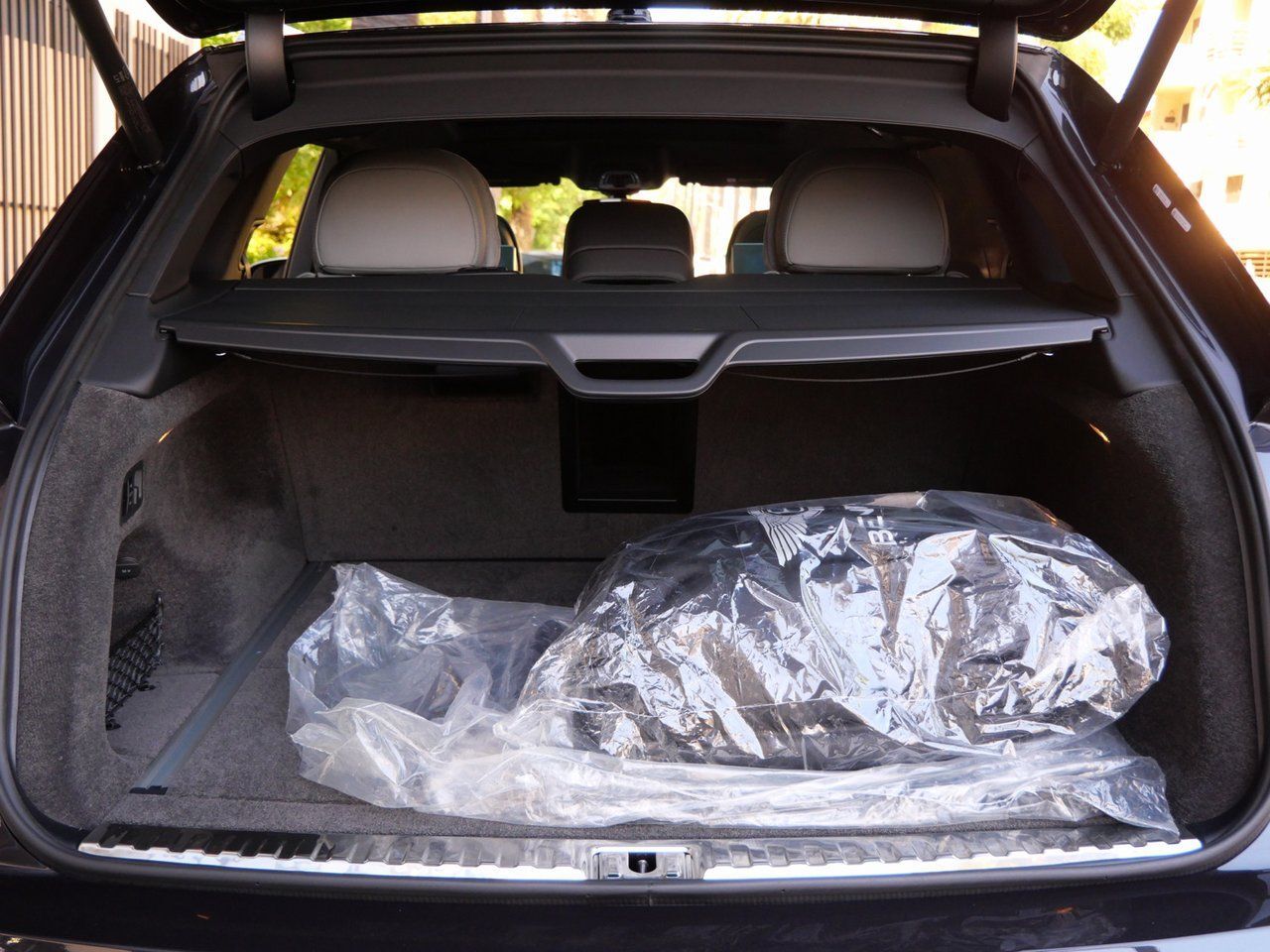 2025 Bentley Bentayga EWB Mulliner Mulliner Lawrence KS