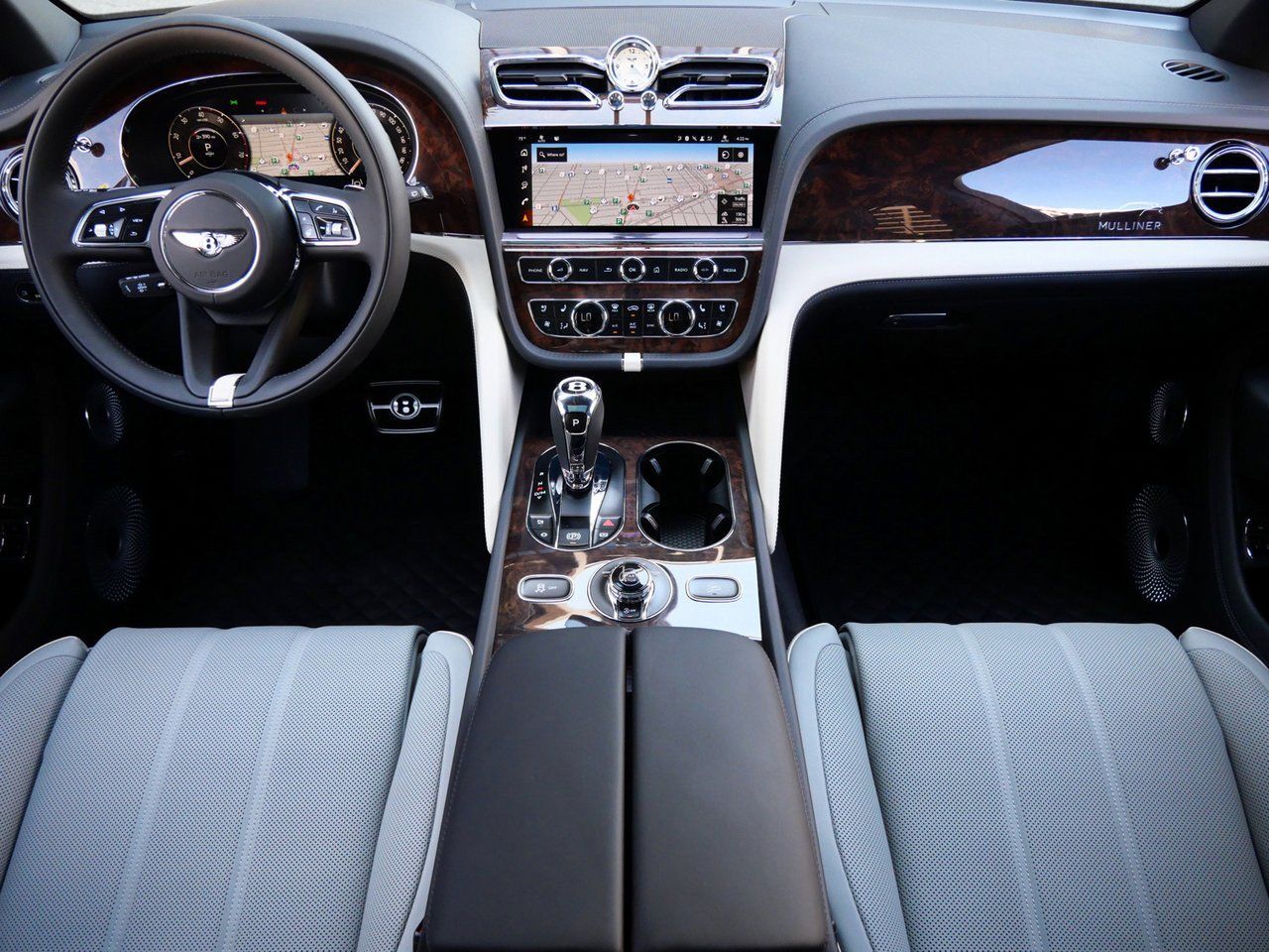 2025 Bentley Bentayga EWB Mulliner Mulliner Lawrence KS