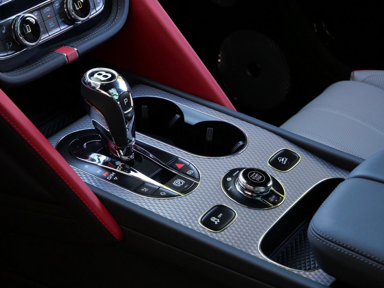 2025 Bentley Bentayga EWB Mulliner Mulliner Lawrence KS