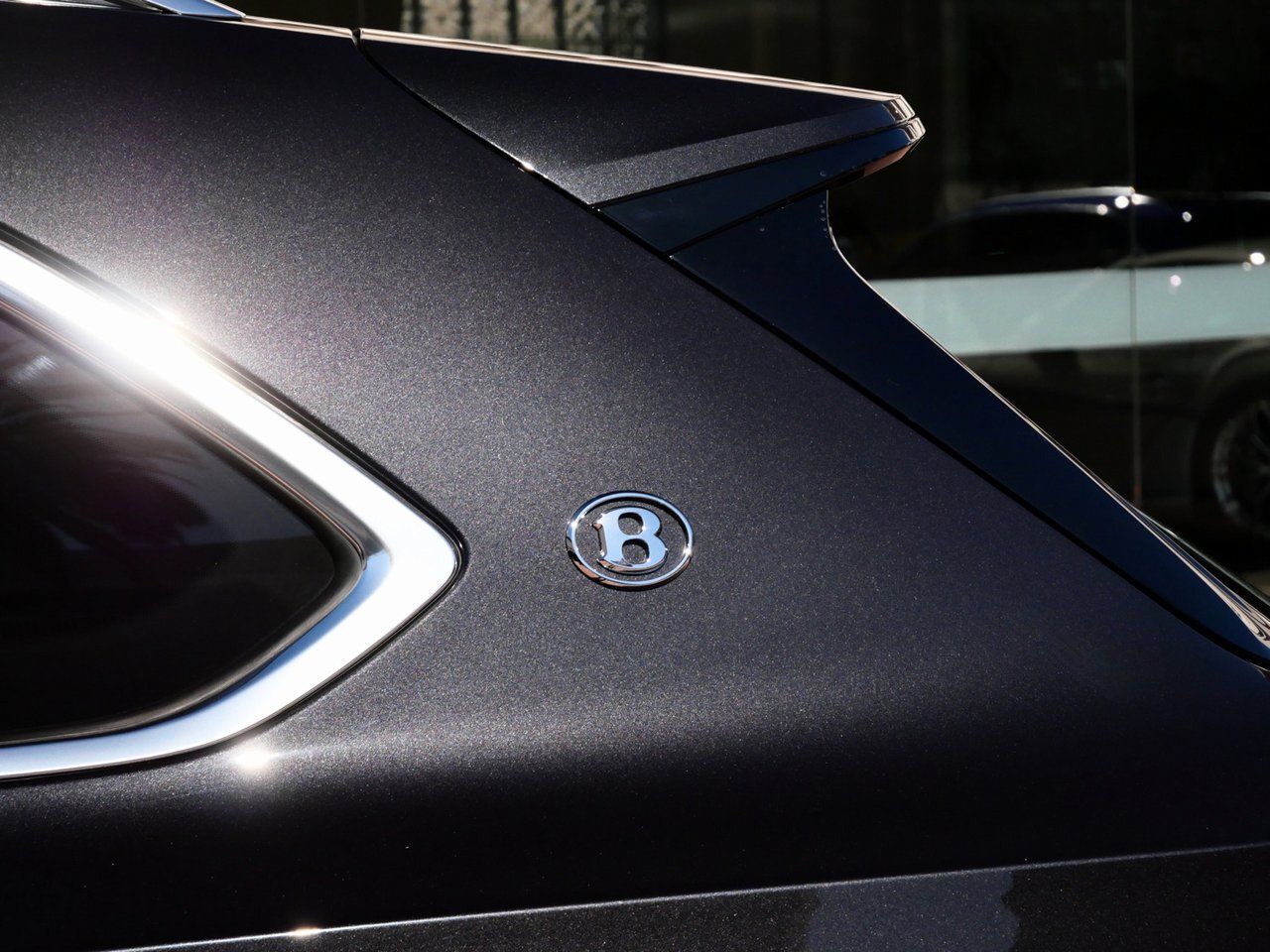 2025 Bentley Bentayga EWB Mulliner Mulliner Lawrence KS