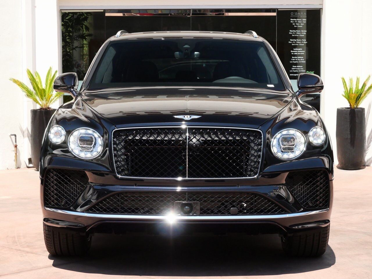 2025 Bentley Bentayga Hybrid Lawrence KS