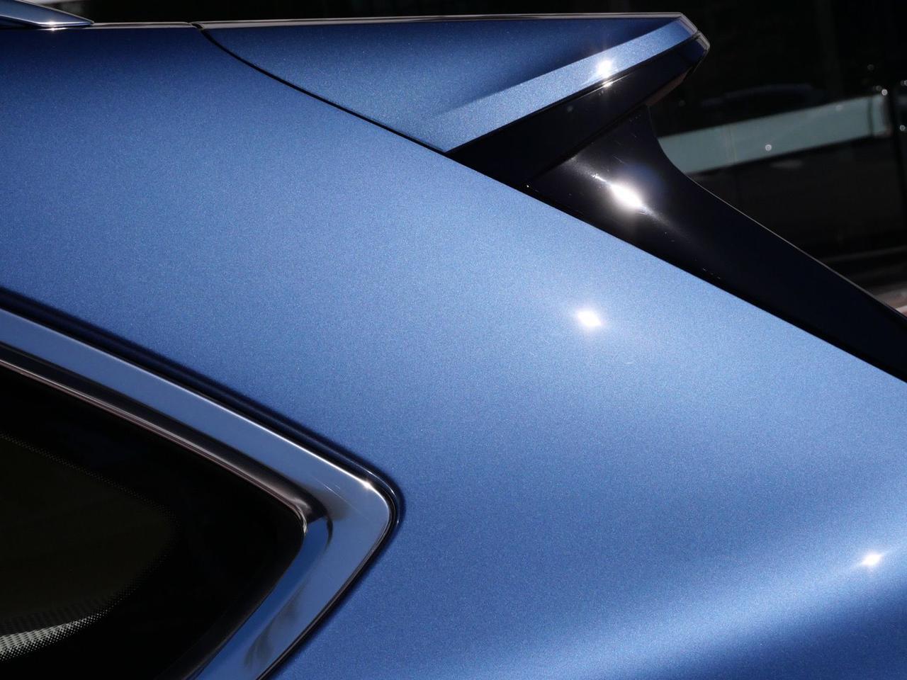 2025 Bentley Bentayga Hybrid V6 Lawrence KS