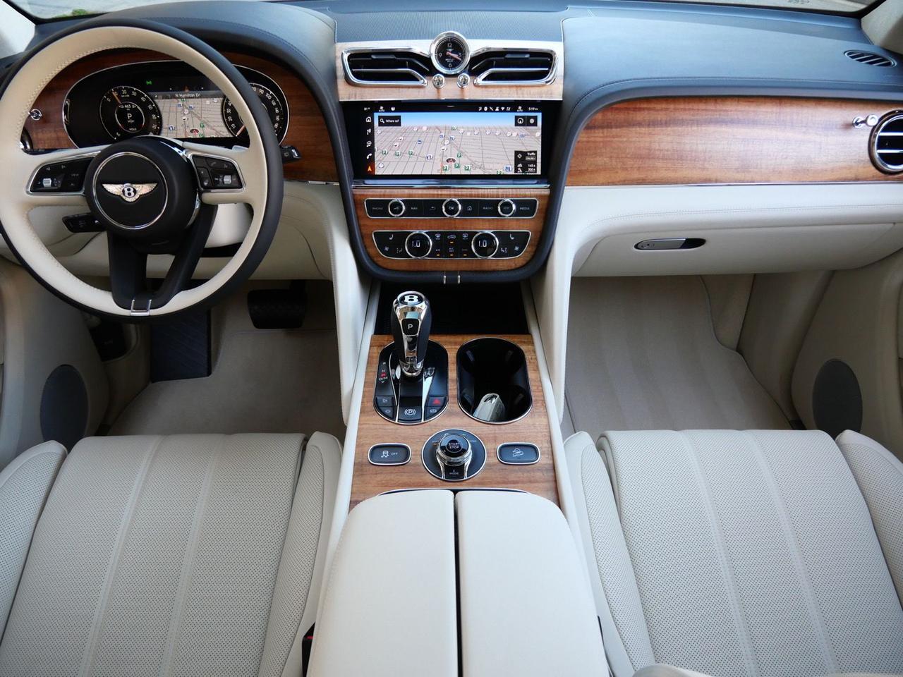 2025 Bentley Bentayga Hybrid V6 Lawrence KS