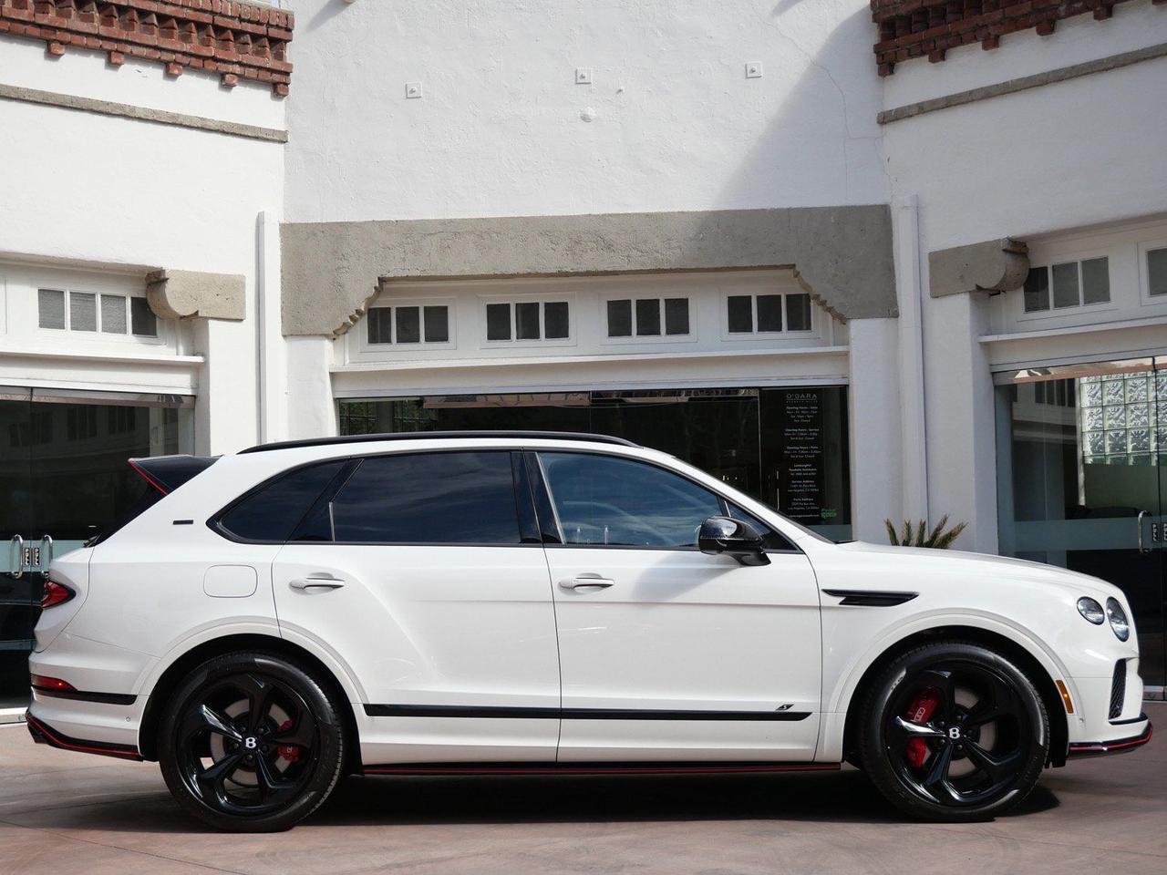 2025 Bentley Bentayga S Black Edition Lawrence KS