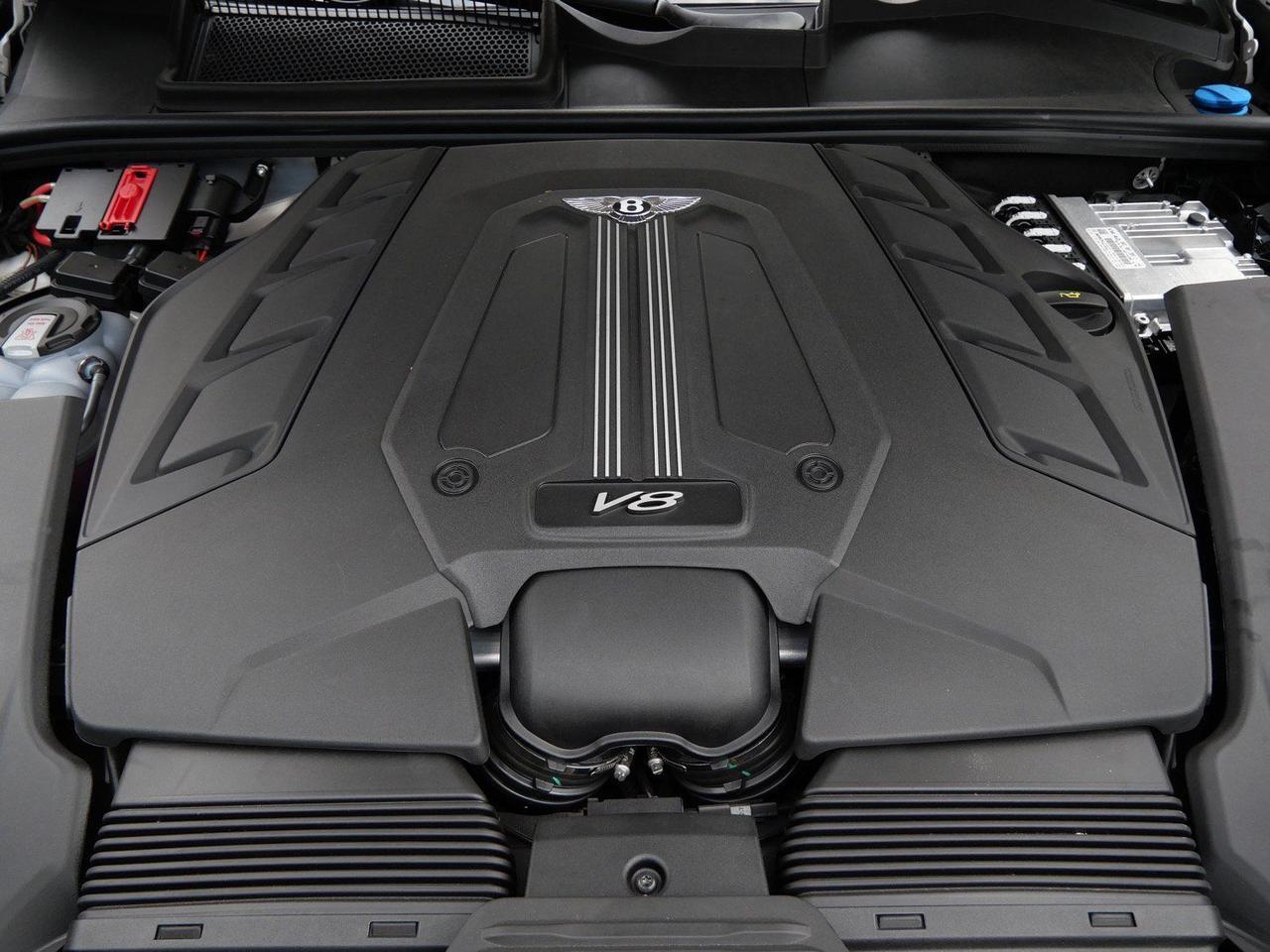 2025 Bentley Bentayga S Black Edition Lawrence KS