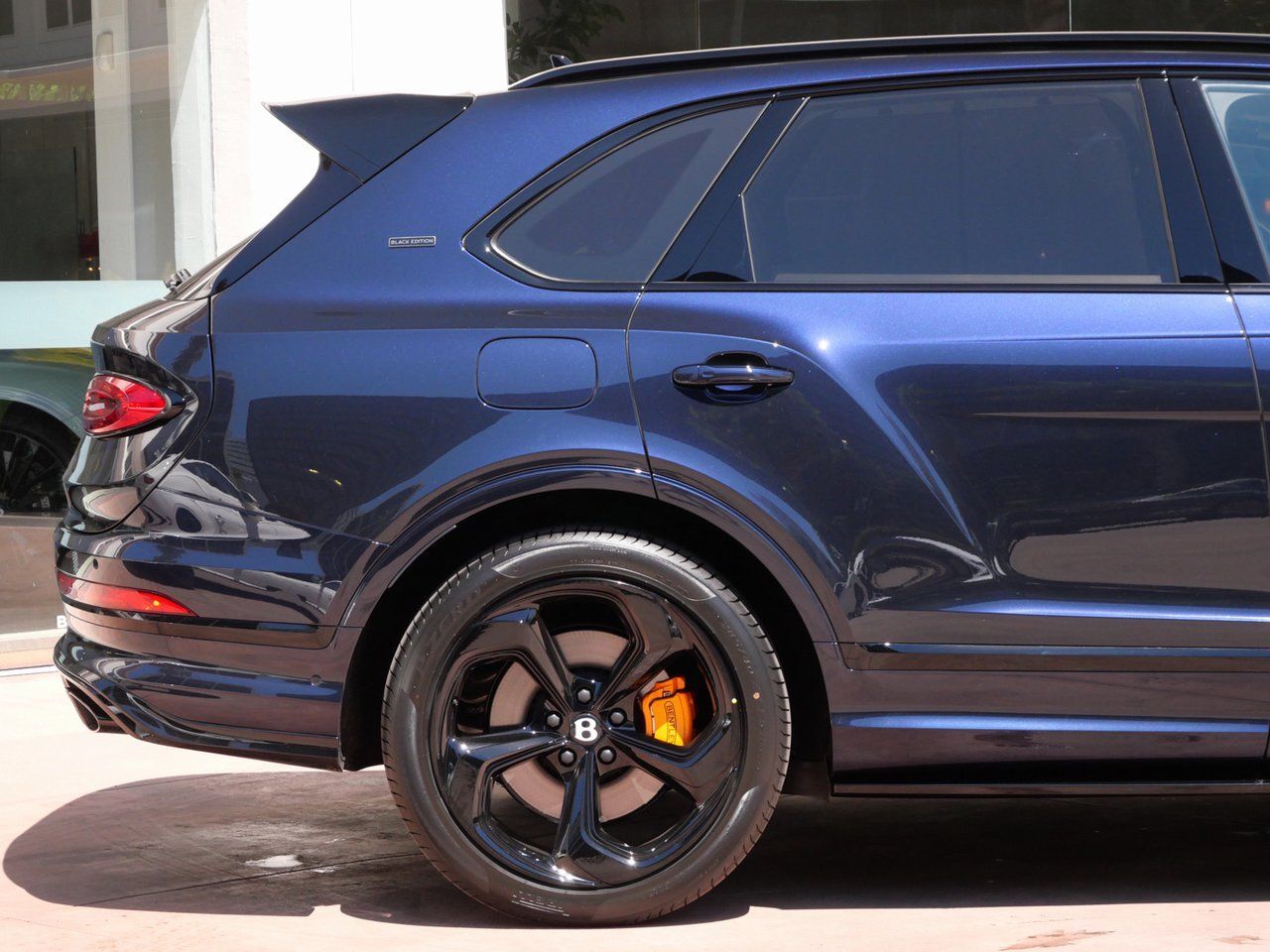 2025 Bentley Bentayga S Black Edition Lawrence KS