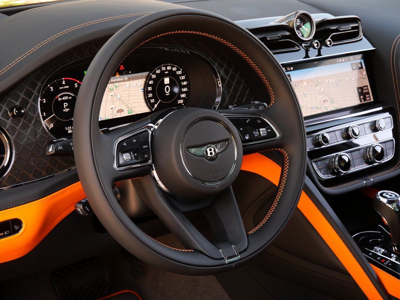 2025 Bentley Bentayga S Black Edition Lawrence KS