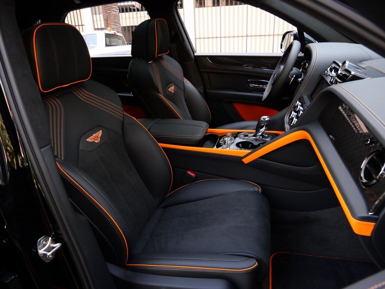 2025 Bentley Bentayga S Black Edition Lawrence KS