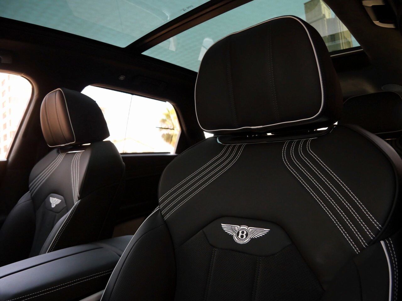 2025 Bentley Bentayga S Black Edition Lawrence KS