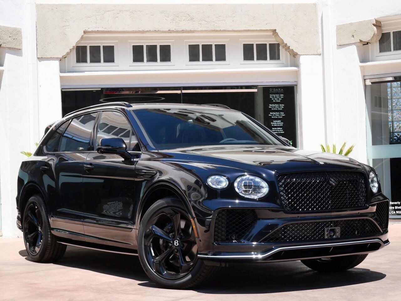 2025 Bentley Bentayga S Black Edition Lawrence KS
