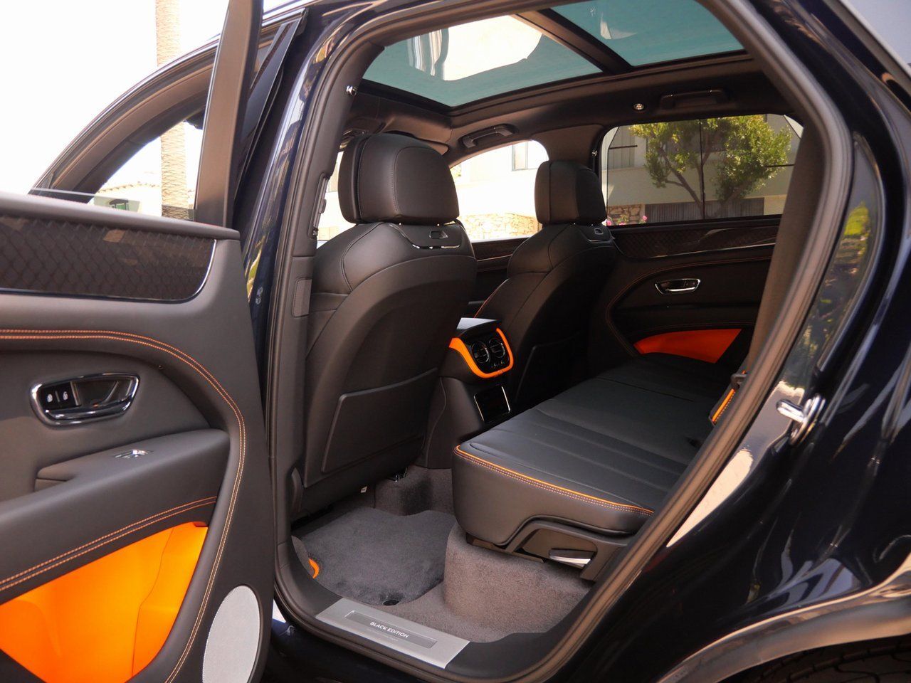 2025 Bentley Bentayga S Black Edition Lawrence KS