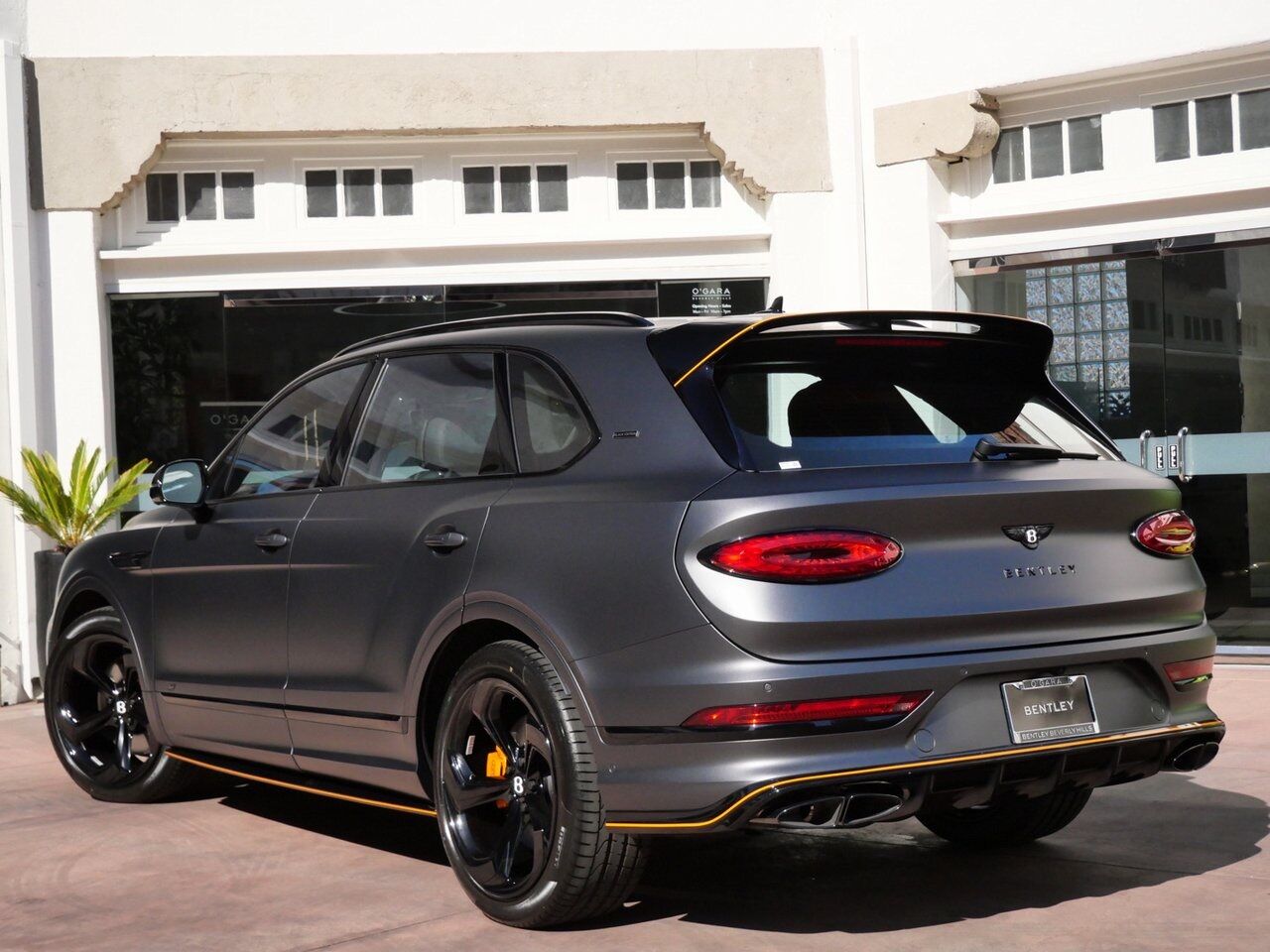 2025 Bentley Bentayga S Black Edition Lawrence KS