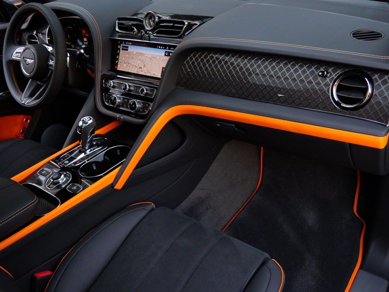 2025 Bentley Bentayga S Black Edition Lawrence KS