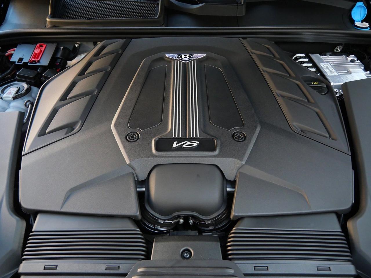 2025 Bentley Bentayga S Black Edition Lawrence KS