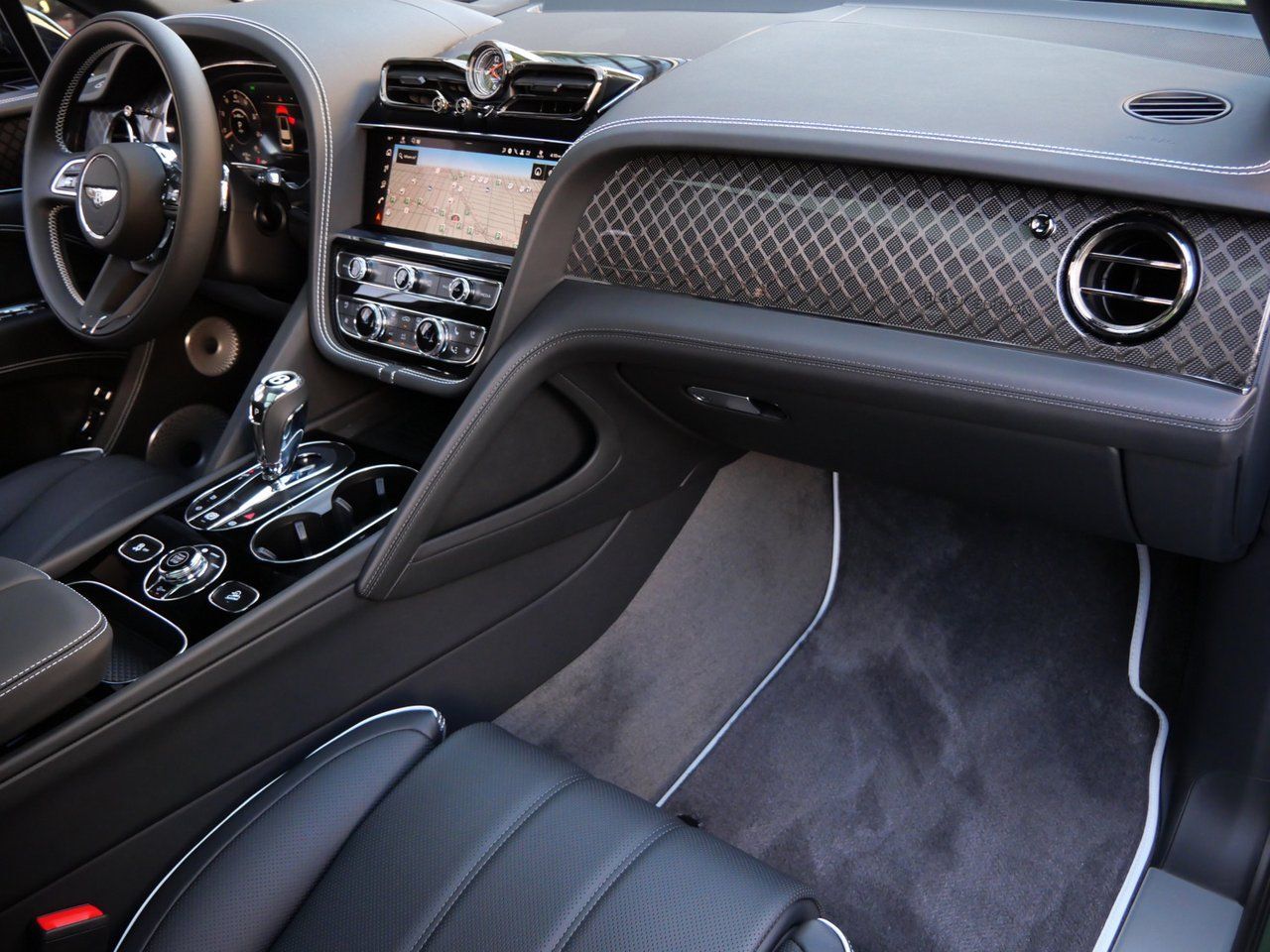 2025 Bentley Bentayga S Black Edition S Black Edition Lawrence KS