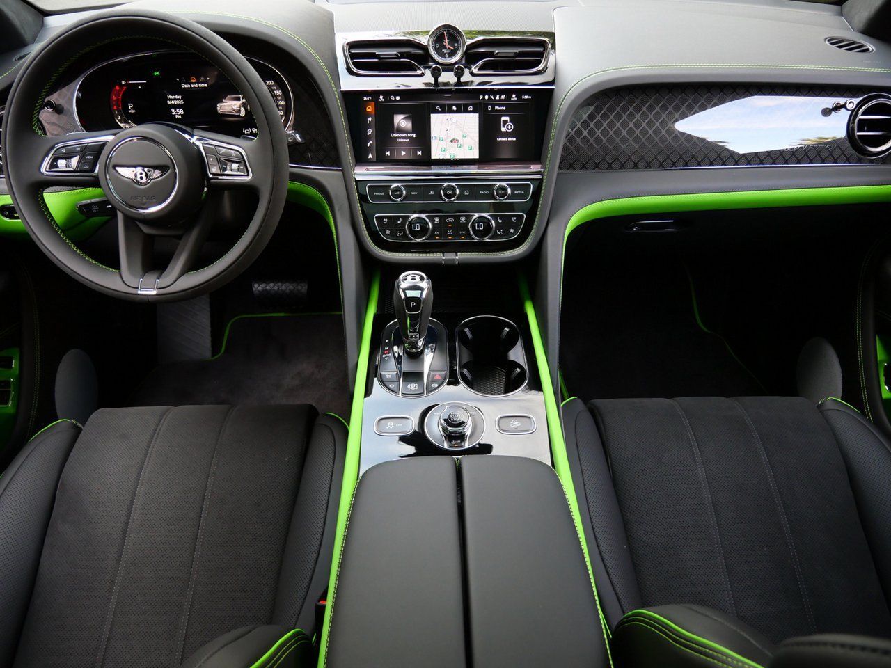 2025 Bentley Bentayga S Black Edition S Black Edition Lawrence KS