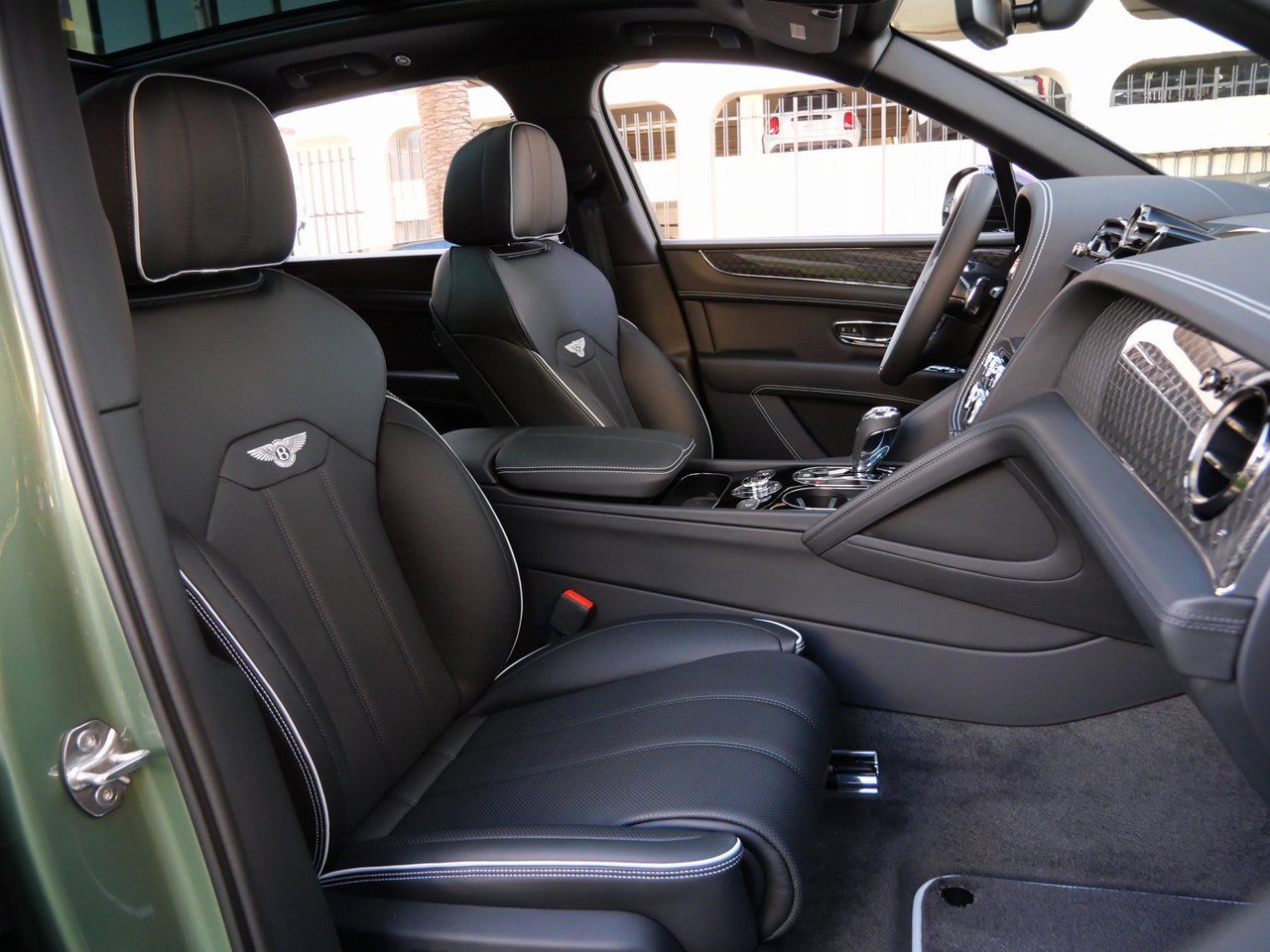 2025 Bentley Bentayga S Black Edition S Black Edition Lawrence KS