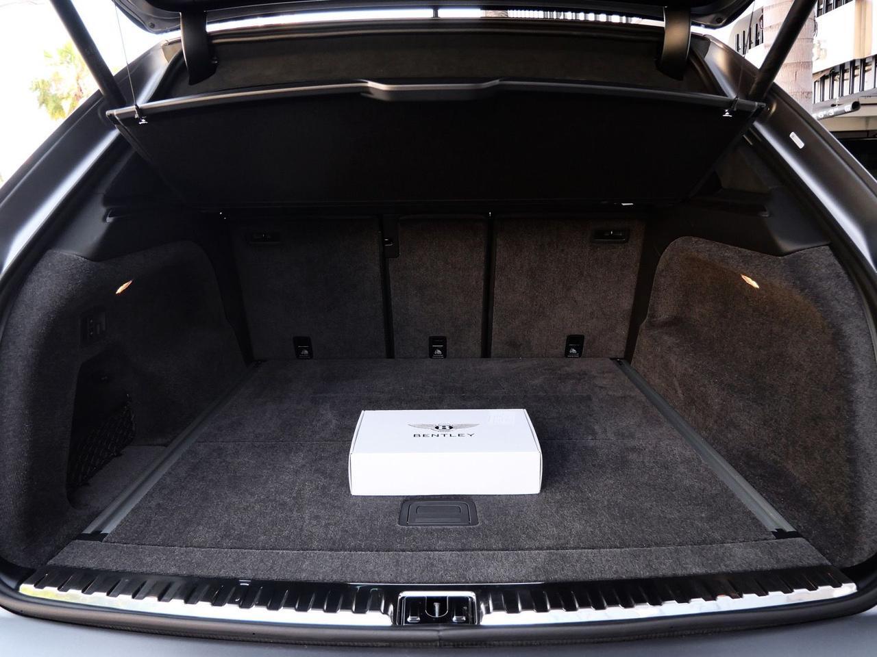 2025 Bentley Bentayga S Black Edition S Black Edition Lawrence KS