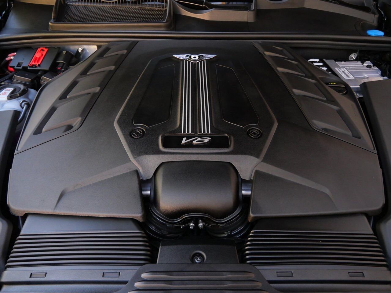 2025 Bentley Bentayga S Lawrence KS