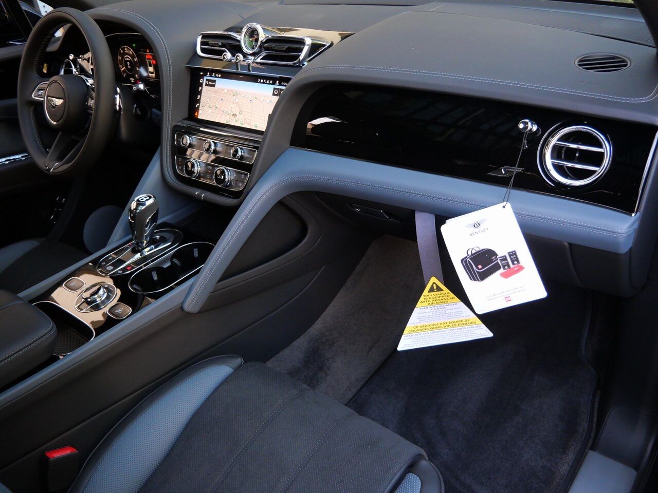 2025 Bentley Bentayga S Lawrence KS