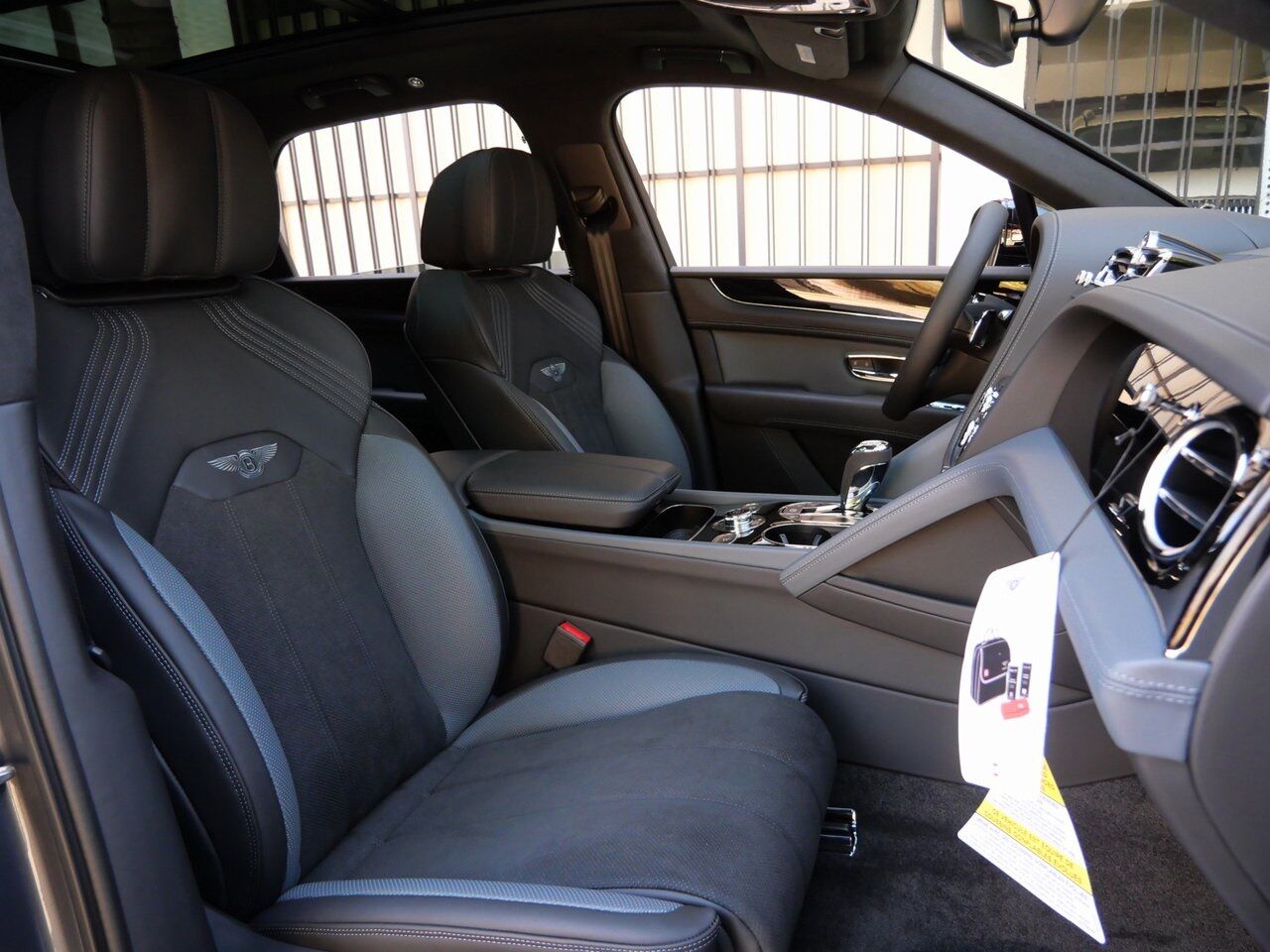 2025 Bentley Bentayga S Lawrence KS