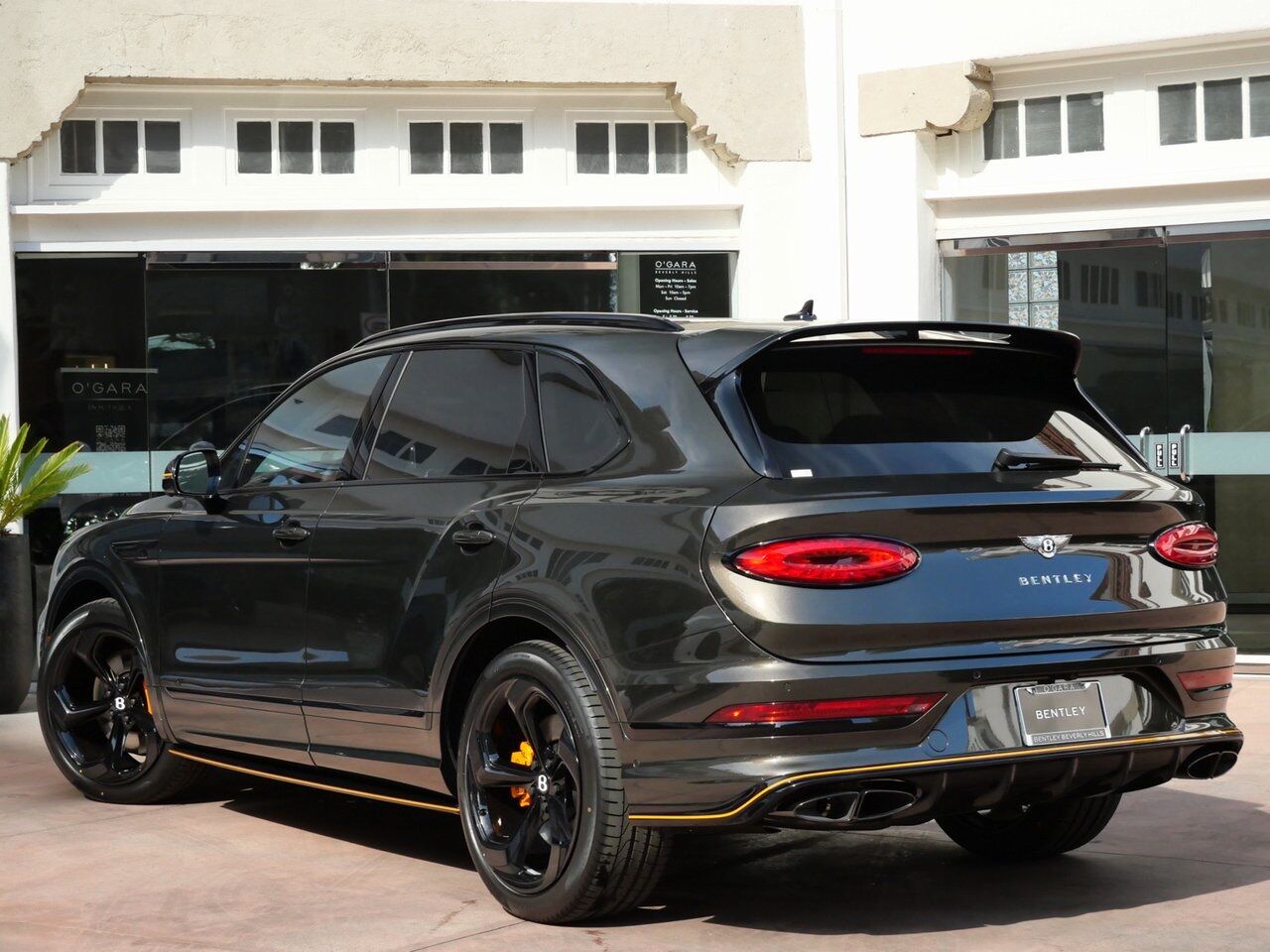 2025 Bentley Bentayga S Lawrence KS