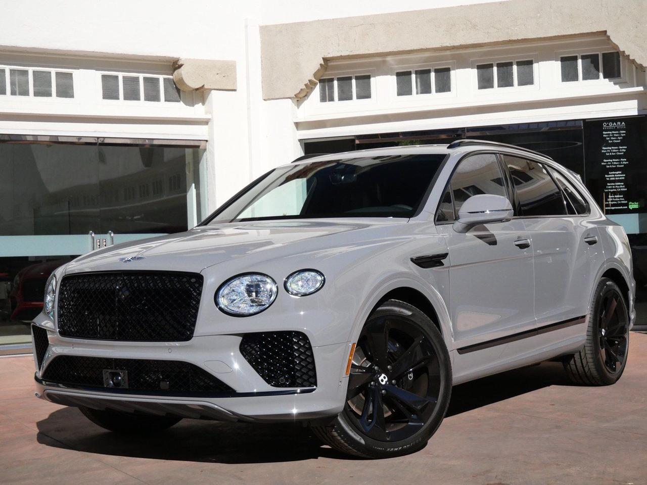 2025 Bentley Bentayga V8 Lawrence KS