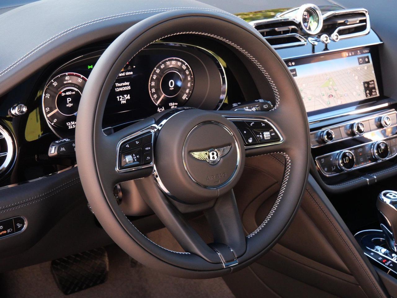 2025 Bentley Bentayga V8 Lawrence KS