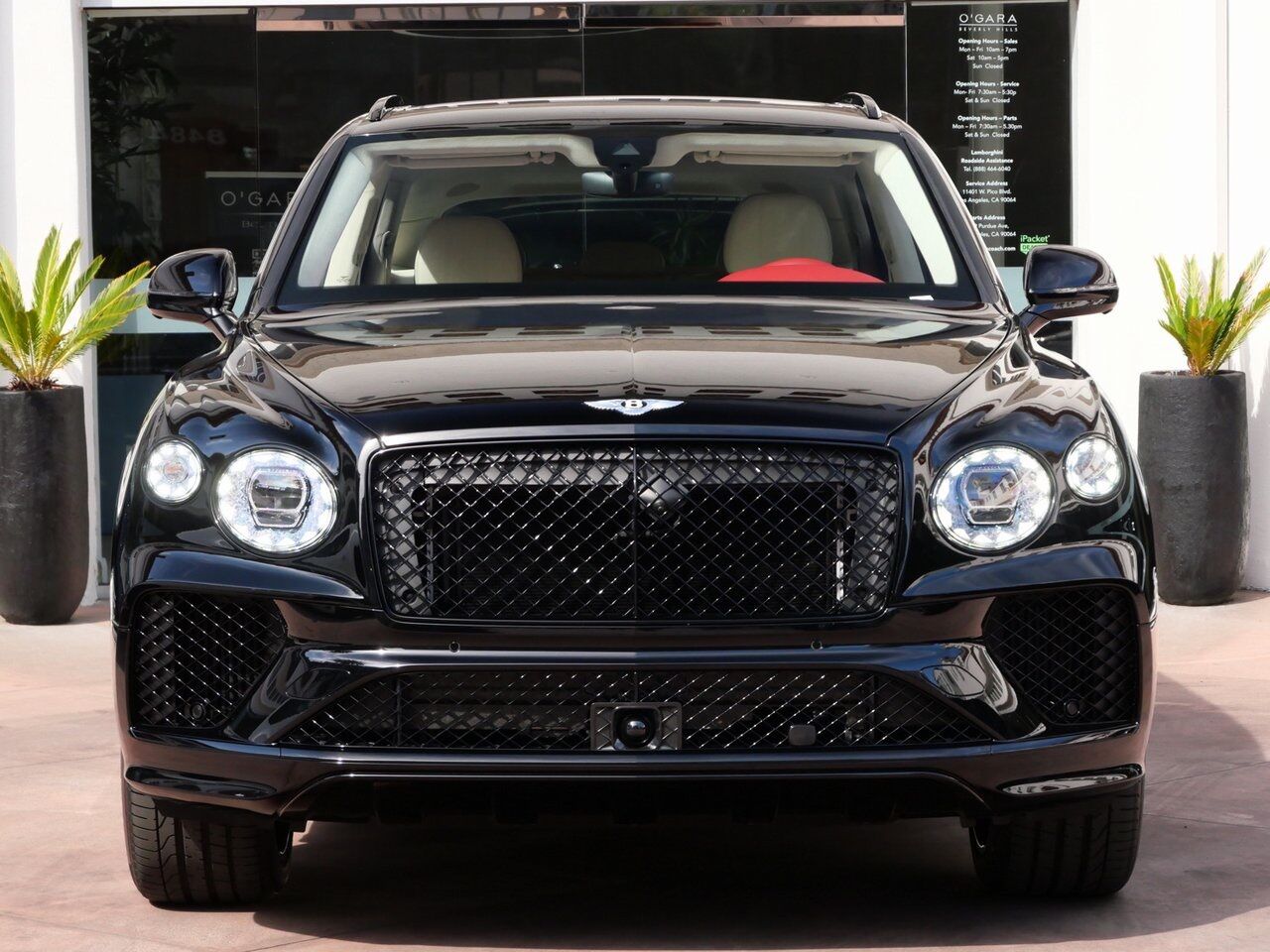 2025 Bentley Bentayga V8 Lawrence KS
