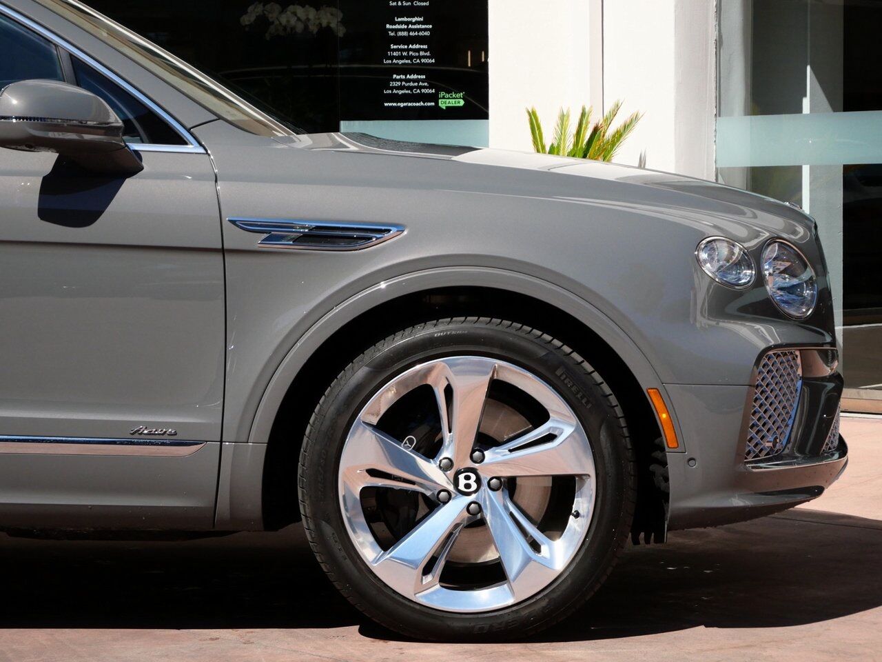 2025 Bentley Bentayga V8 Lawrence KS