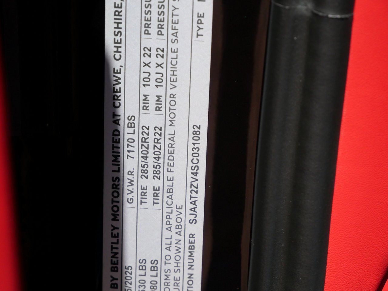 2025 Bentley Bentayga V8 Lawrence KS