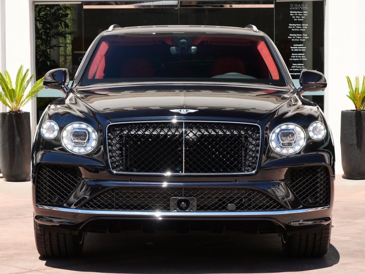 2025 Bentley Bentayga V8 Lawrence KS